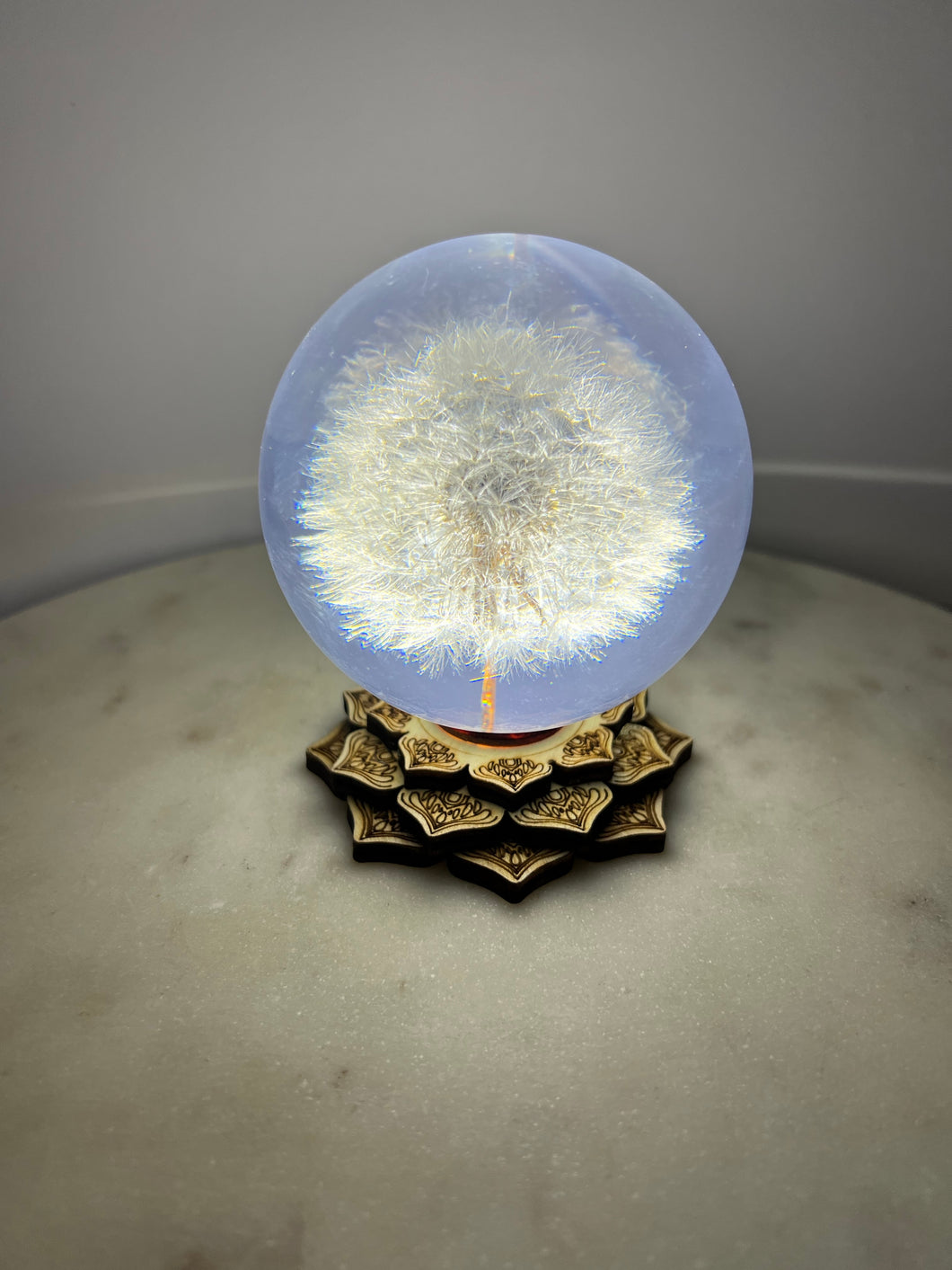 Lotus Wooden (S) White Light Sphere Stand